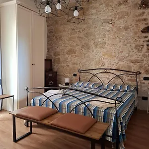 Antica Sicilia , Regalbuto Italia